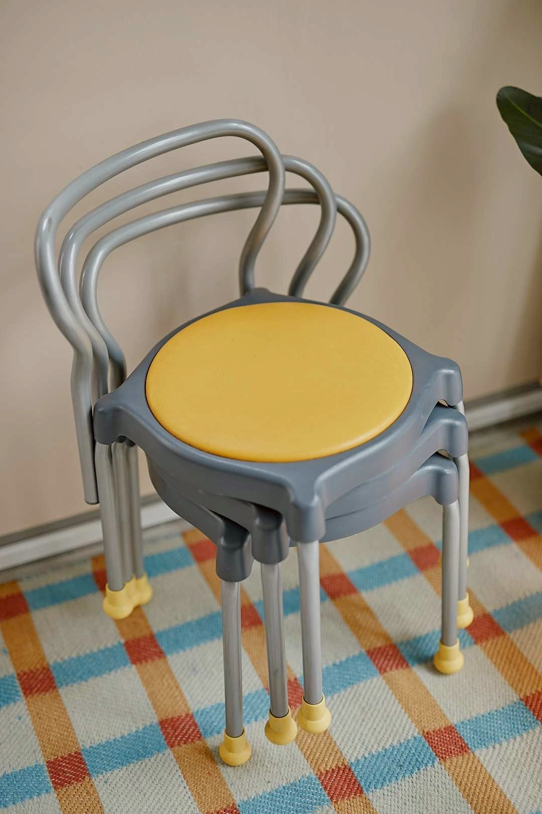 Stack Pop Stool