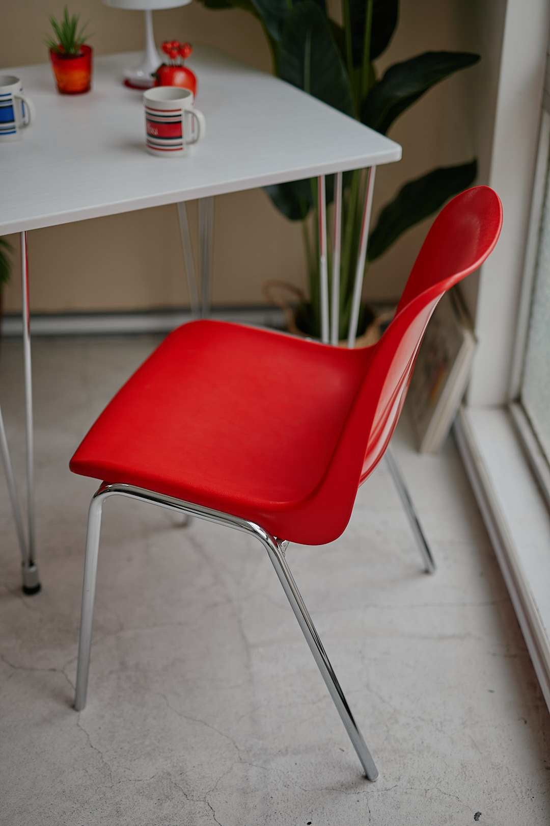 Bericoplast HELENE Red Shell Chair