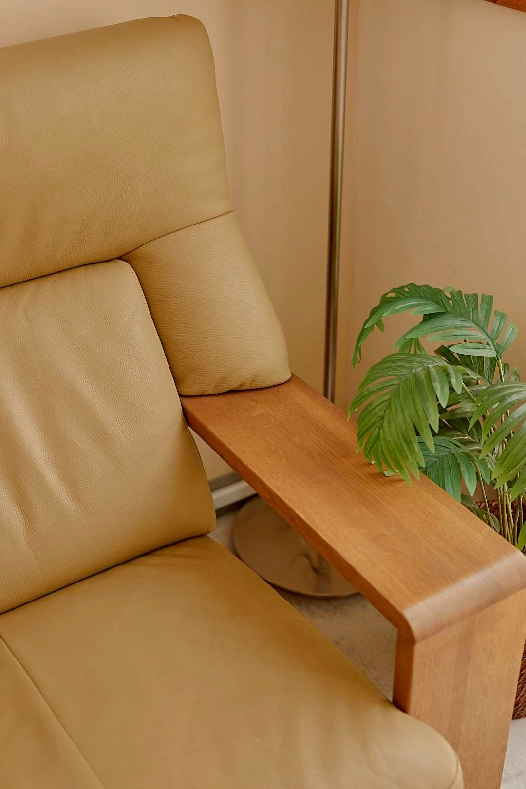 Chitano Comfort Sofa