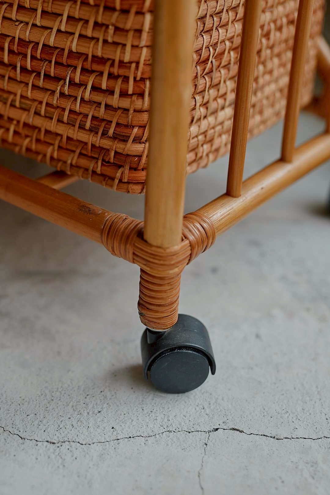 Floating Rattan Wagon