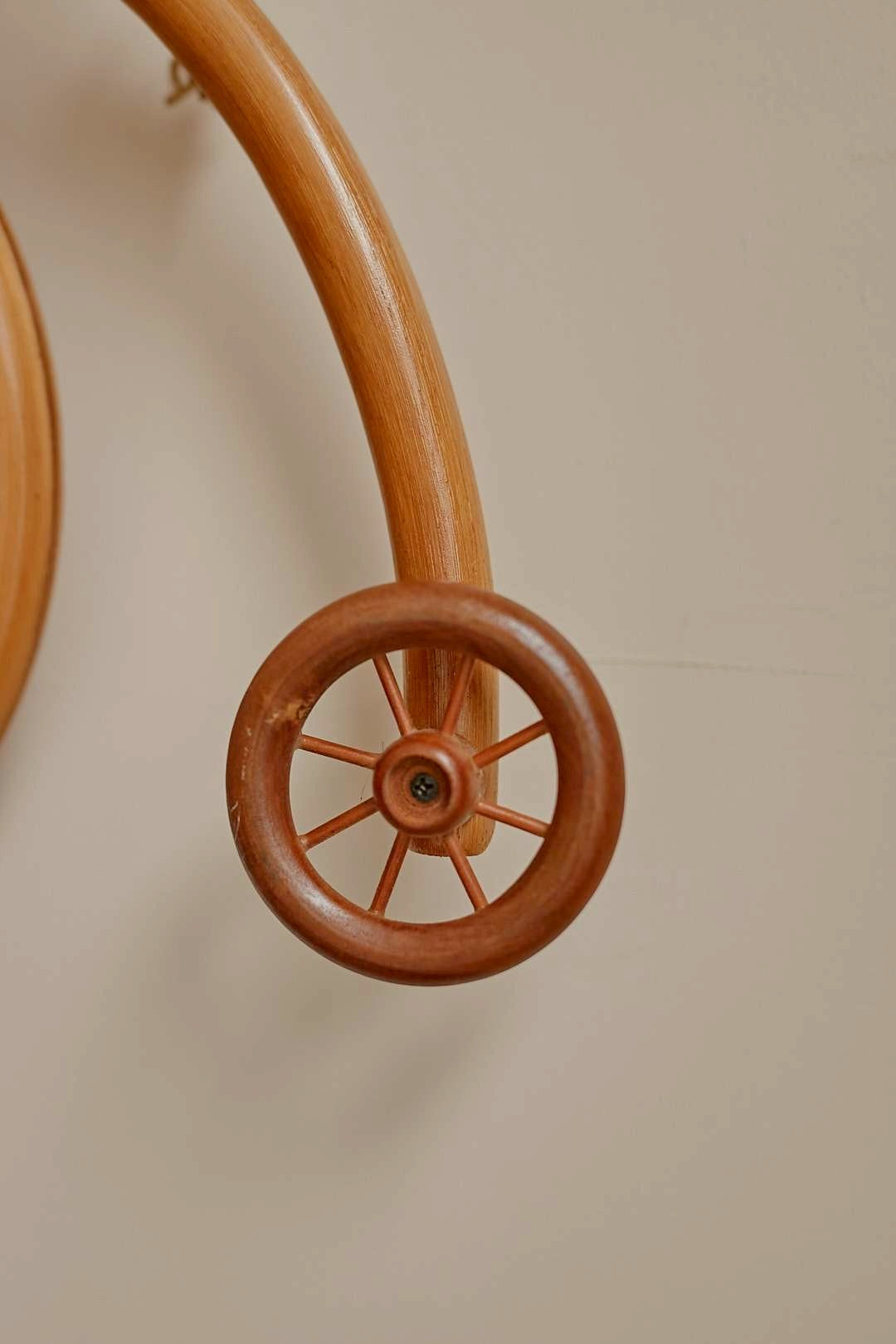 Rattan Bicycle Clock
