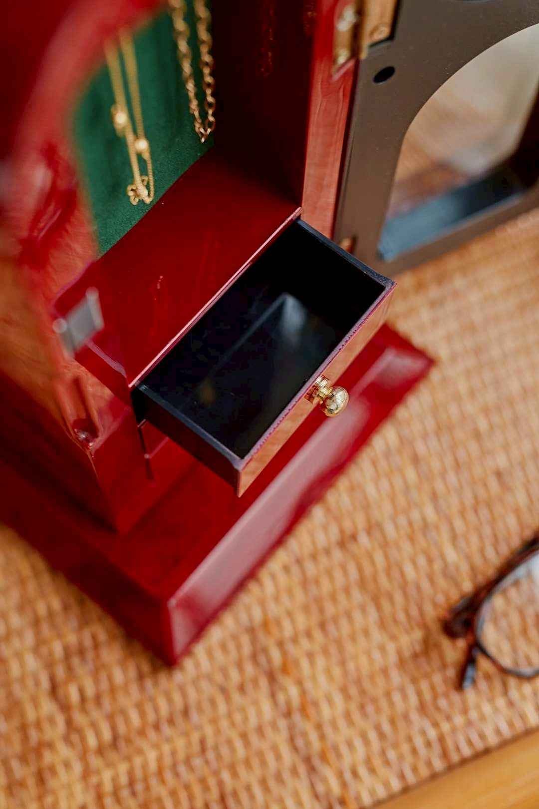Wine Red Jewelry Clock Box