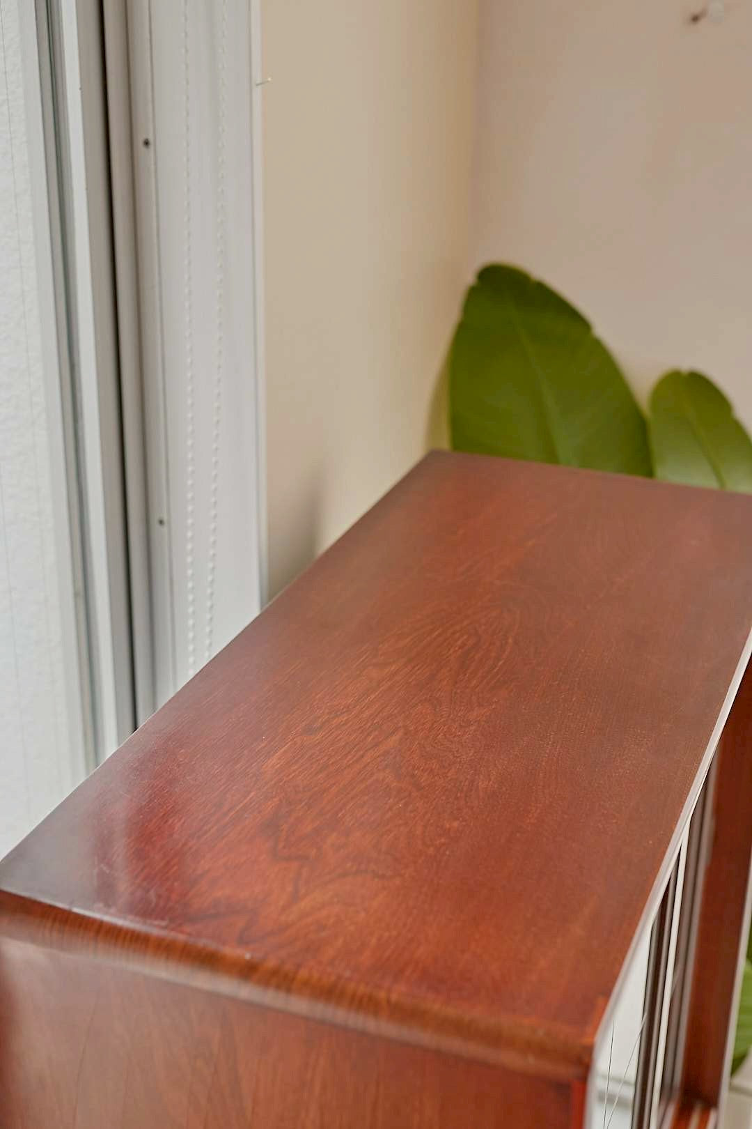 Modern cross glass cabinet