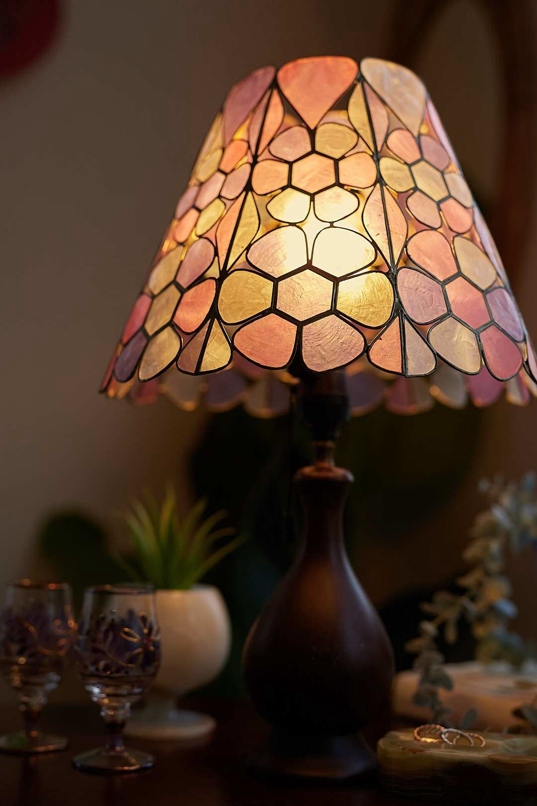 Pastel Flower Capiz Lamp