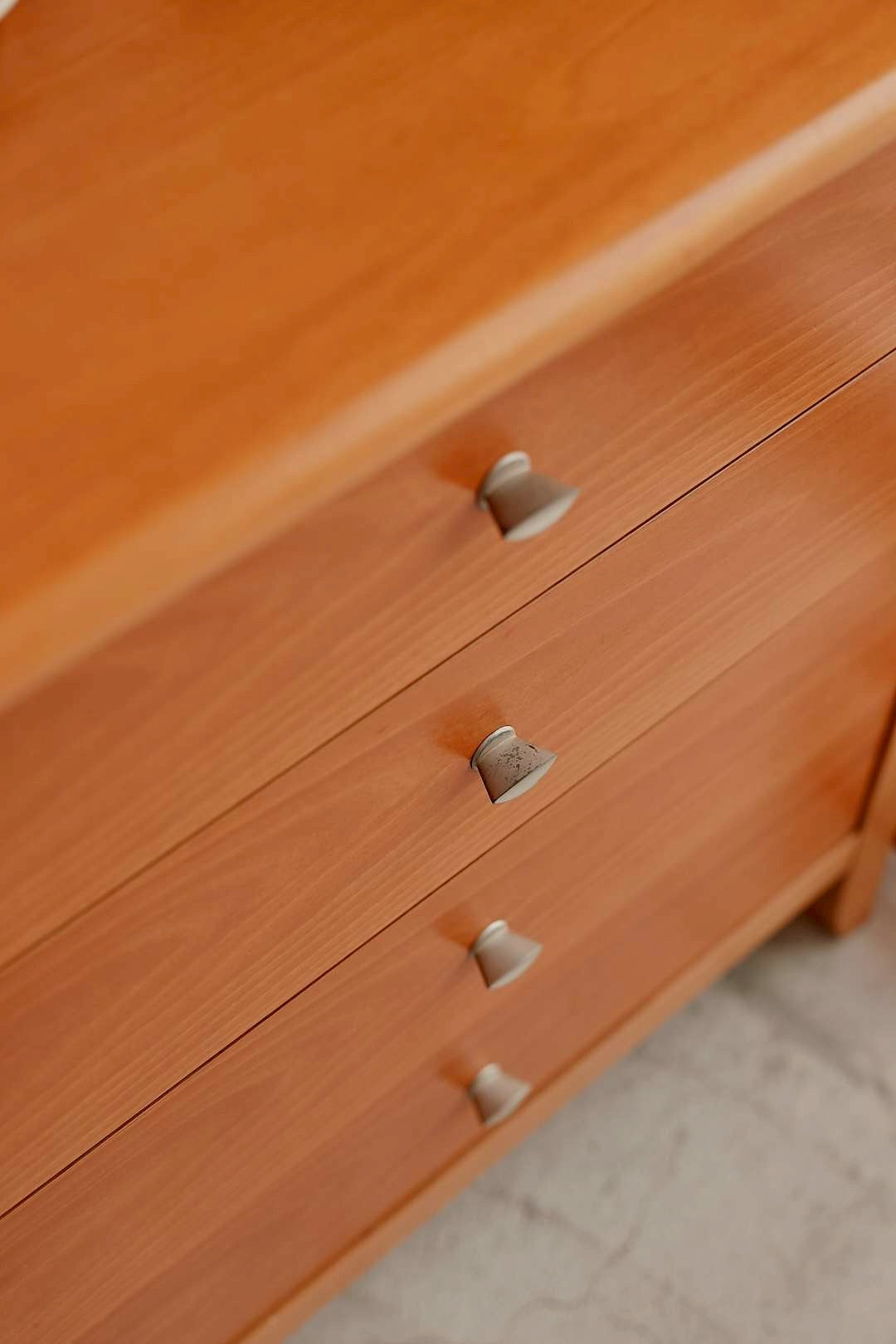 Italian Modern 8 Drawer Chest