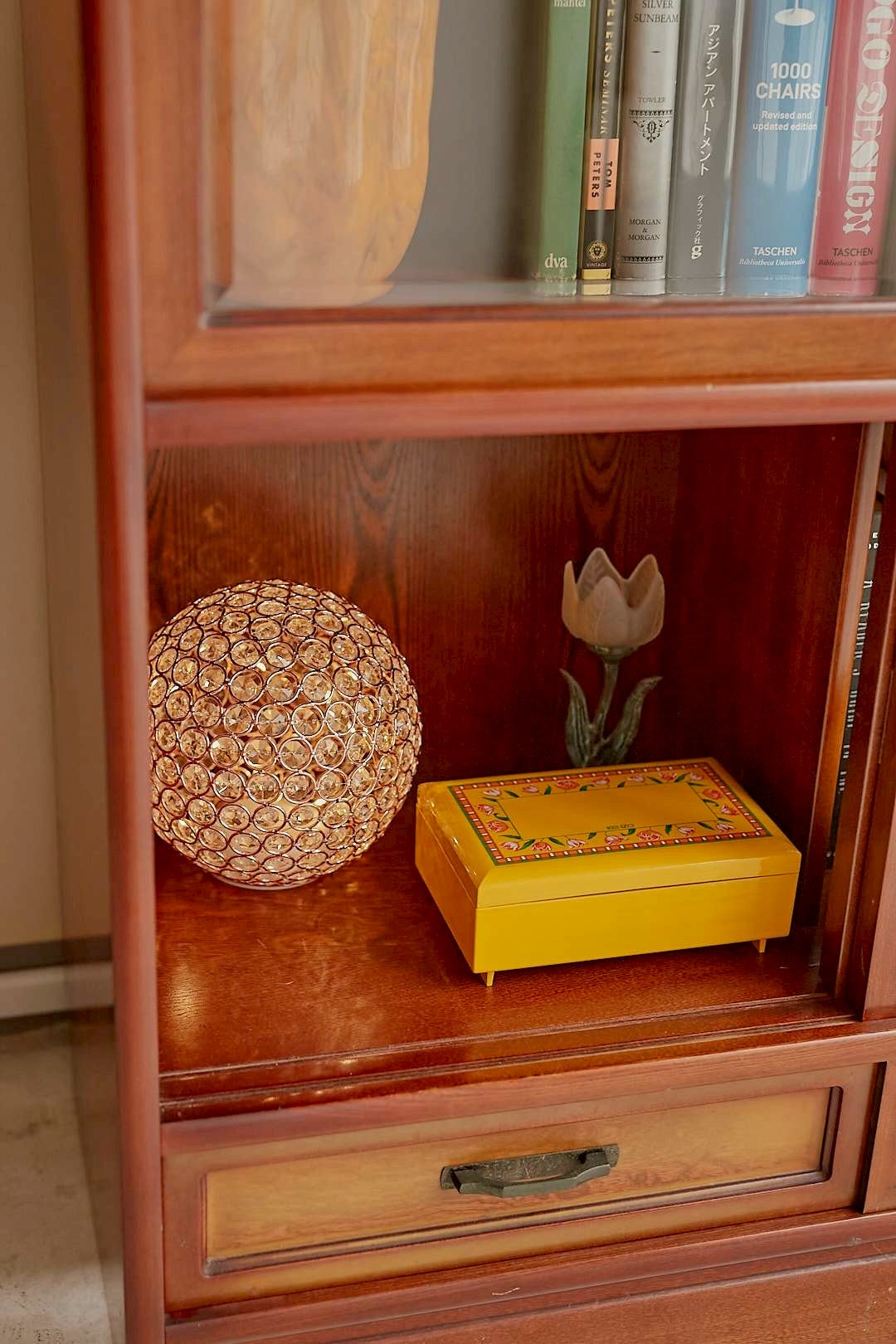 Modern cross glass cabinet
