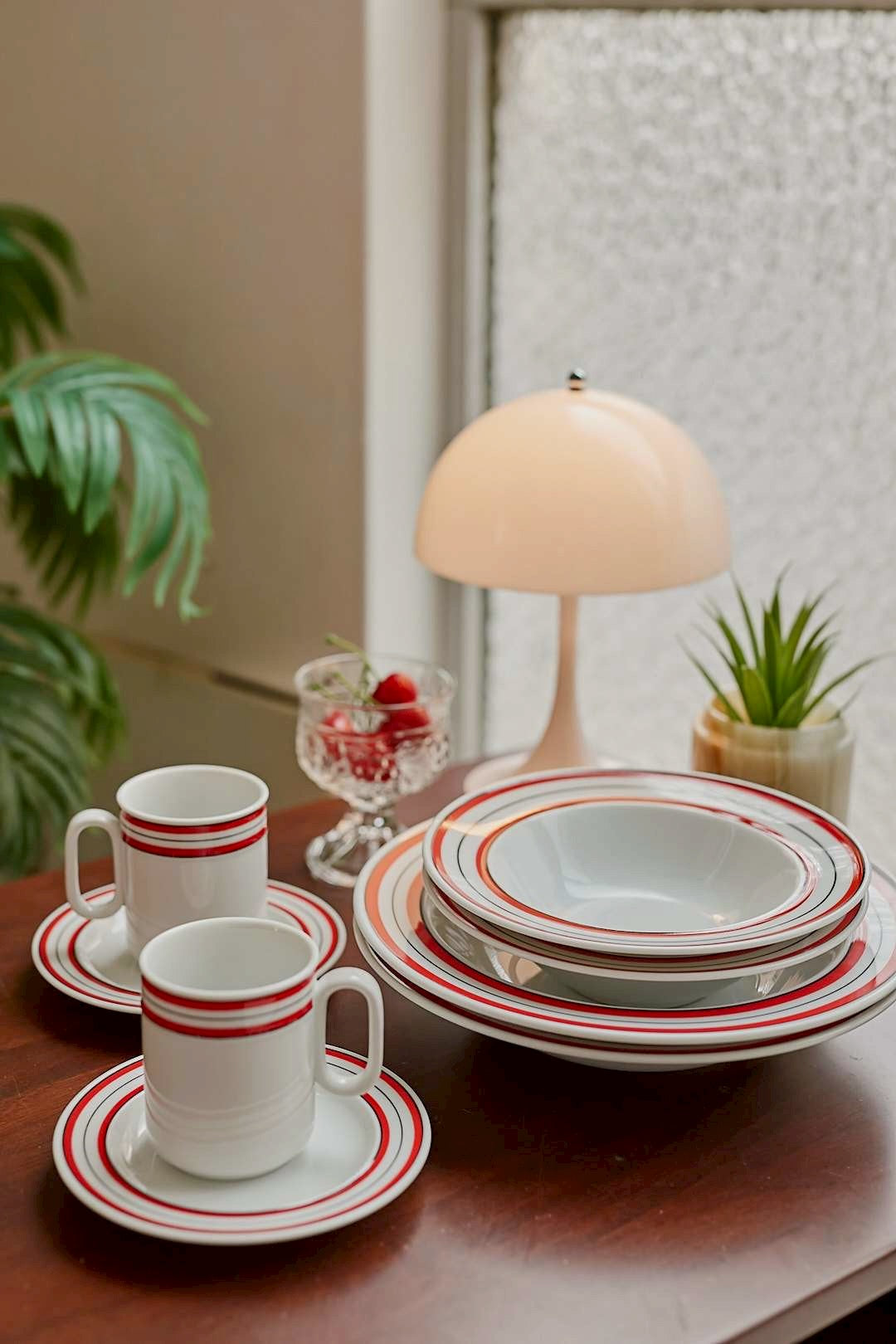 Adam&Eve
Red Line Cup & Saucer