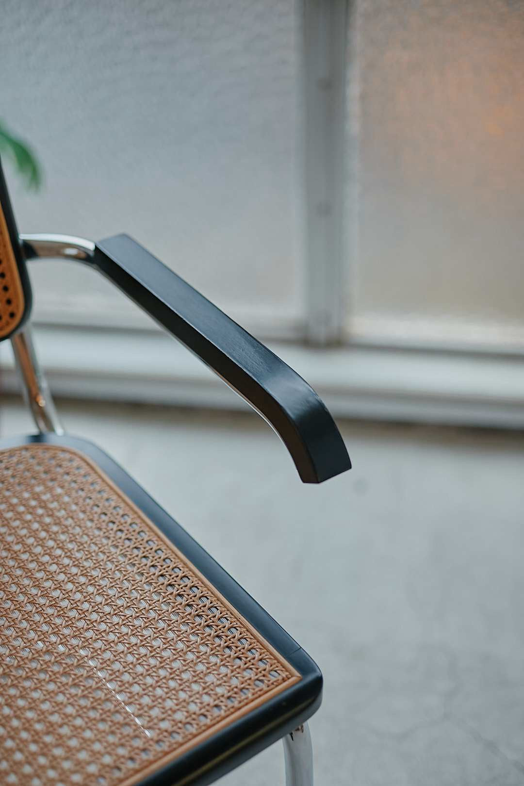 Cesca Cantilever Chair