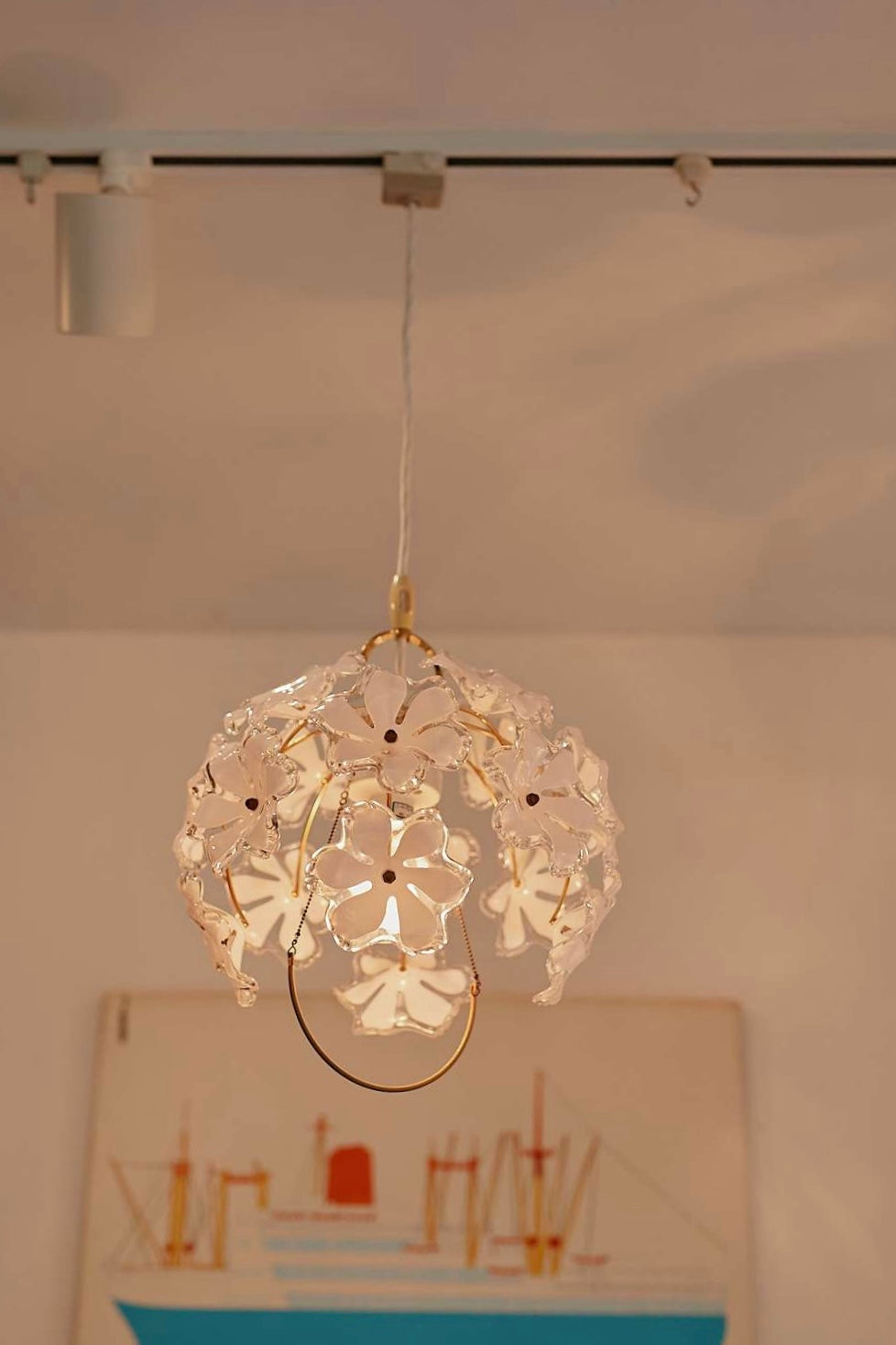 Bloom Flower Pendant Light