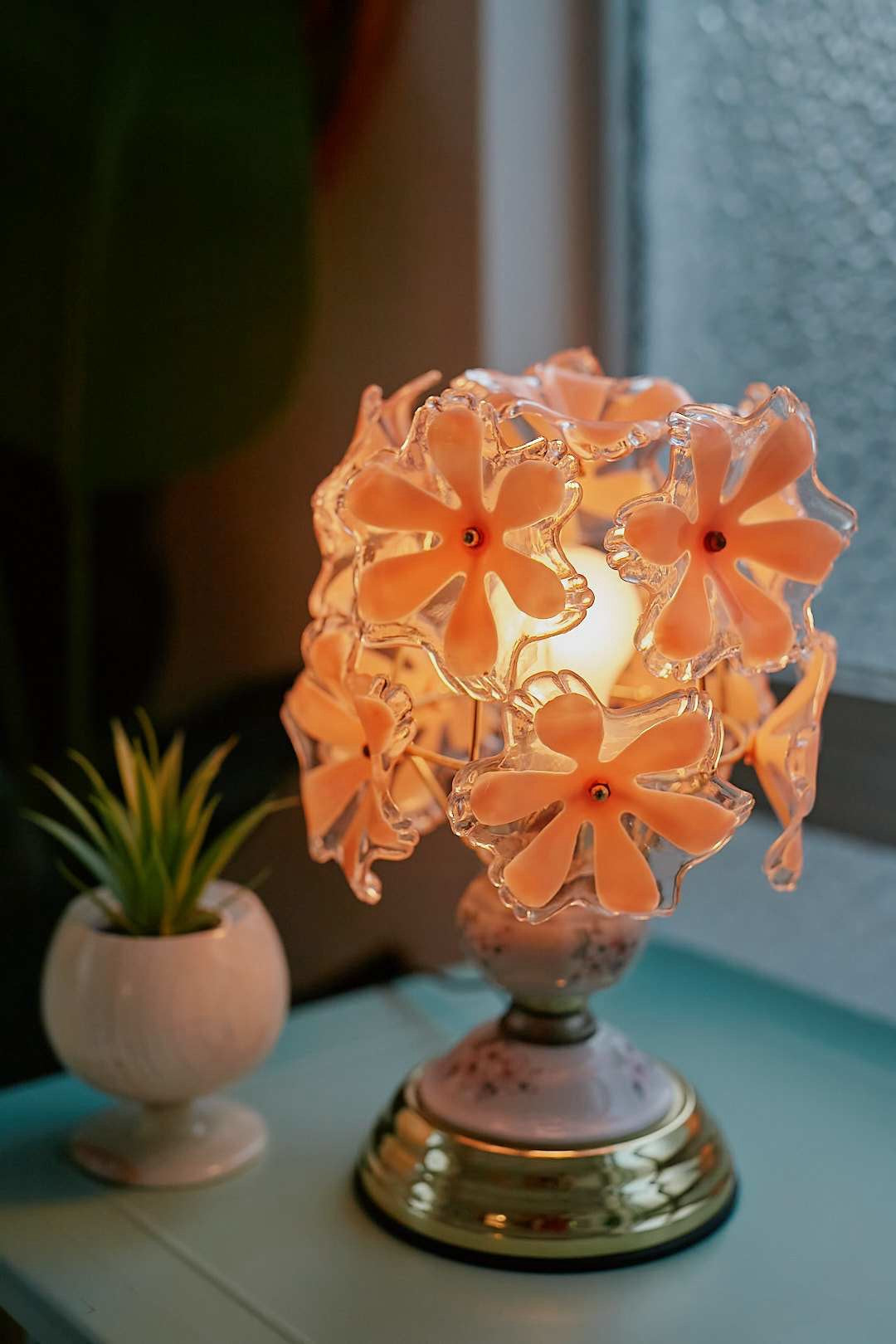 Peach Flower Touch Lamp