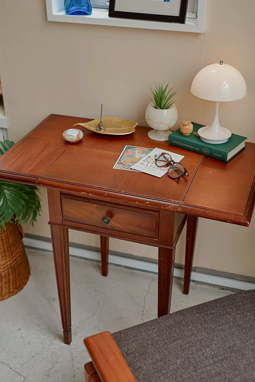 Butterfly Leaf Side Table