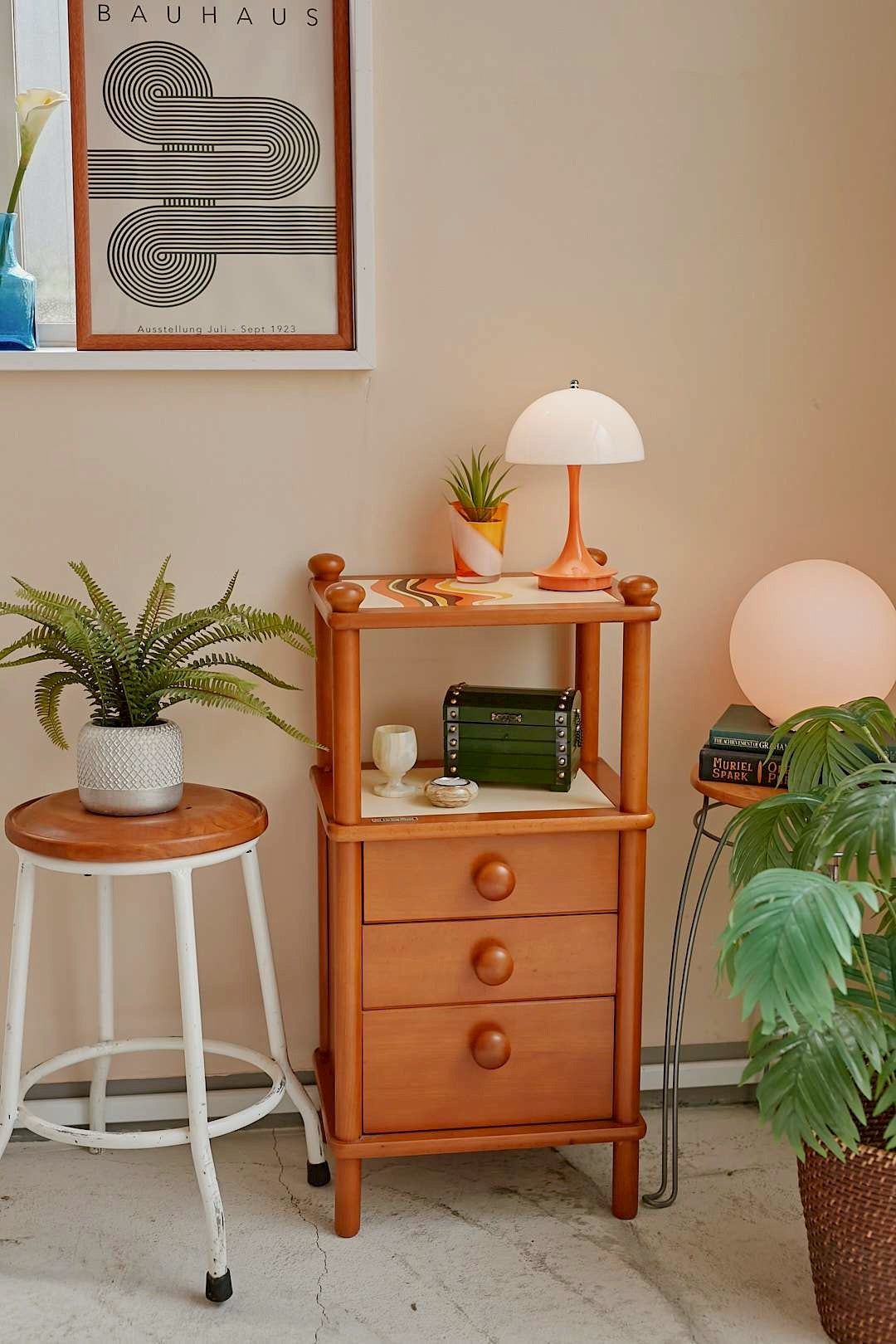 RetroPop Side Chest