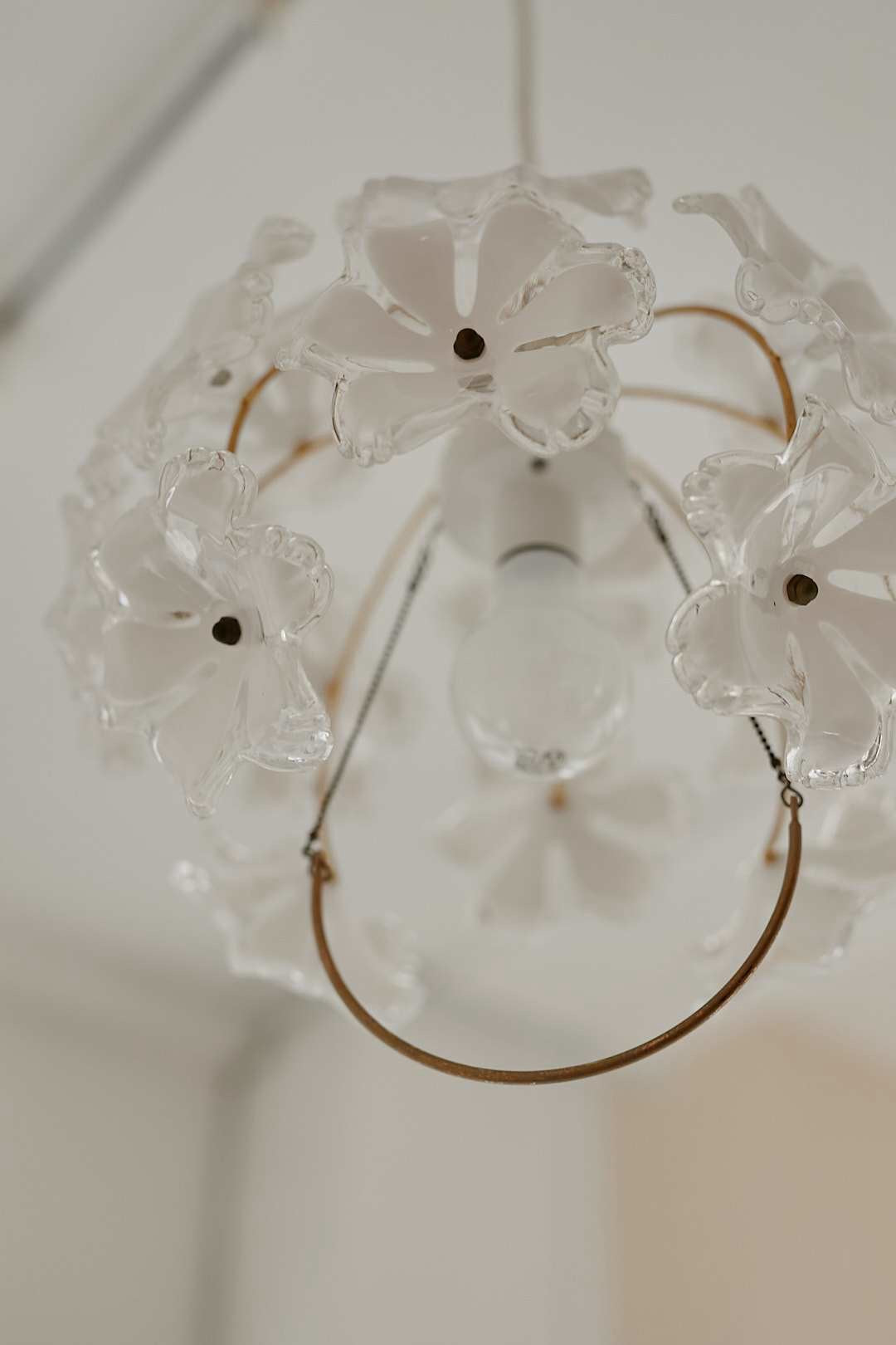 Bloom Flower Pendant Light