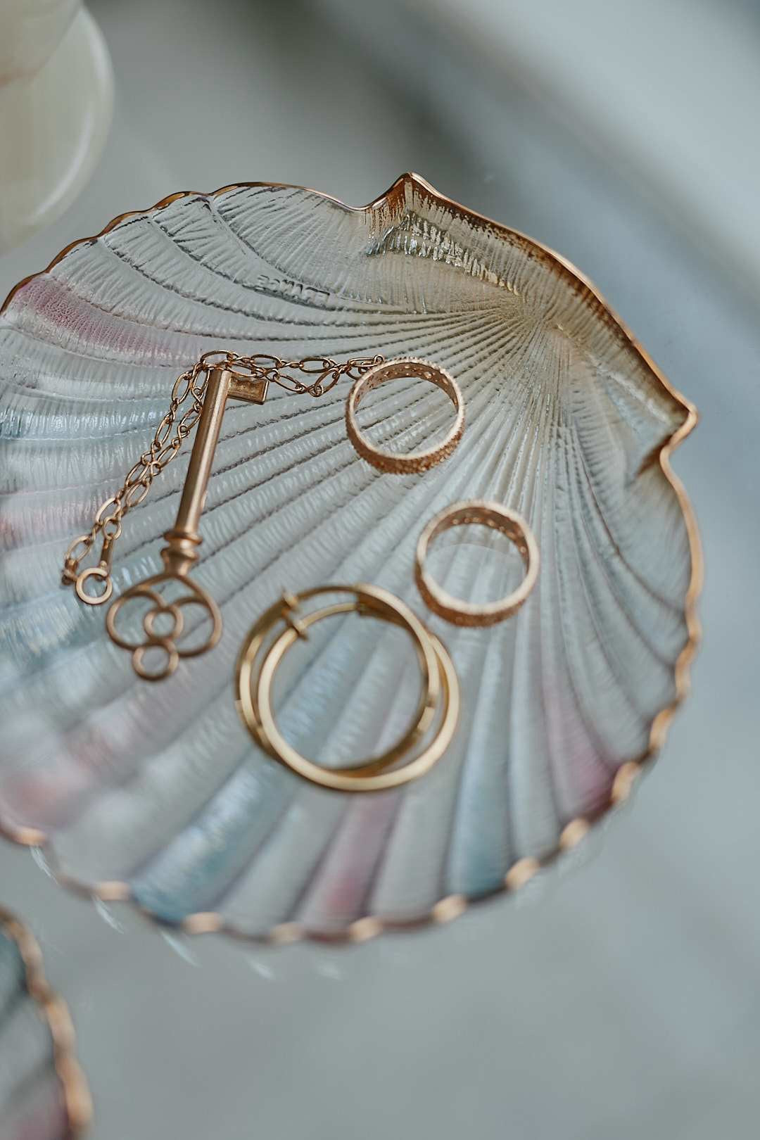 Pastel Shell Glass Tray