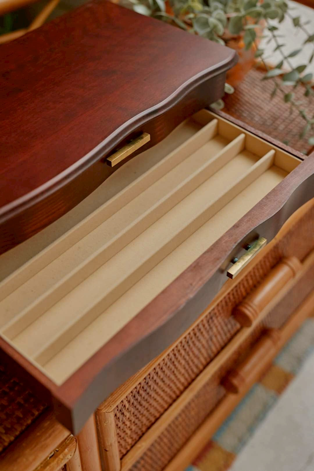 Classic Wood Accessory Box