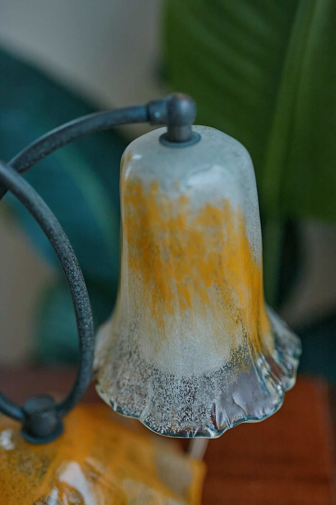 Iwata Glass

Twin Yellow Bell Lamp