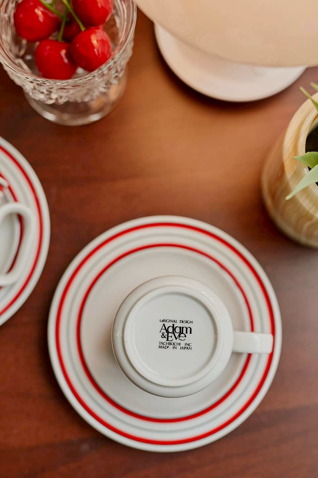 Adam&Eve
Red Line Cup & Saucer