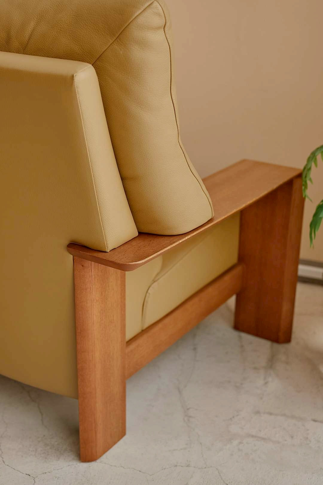 Chitano Comfort Sofa