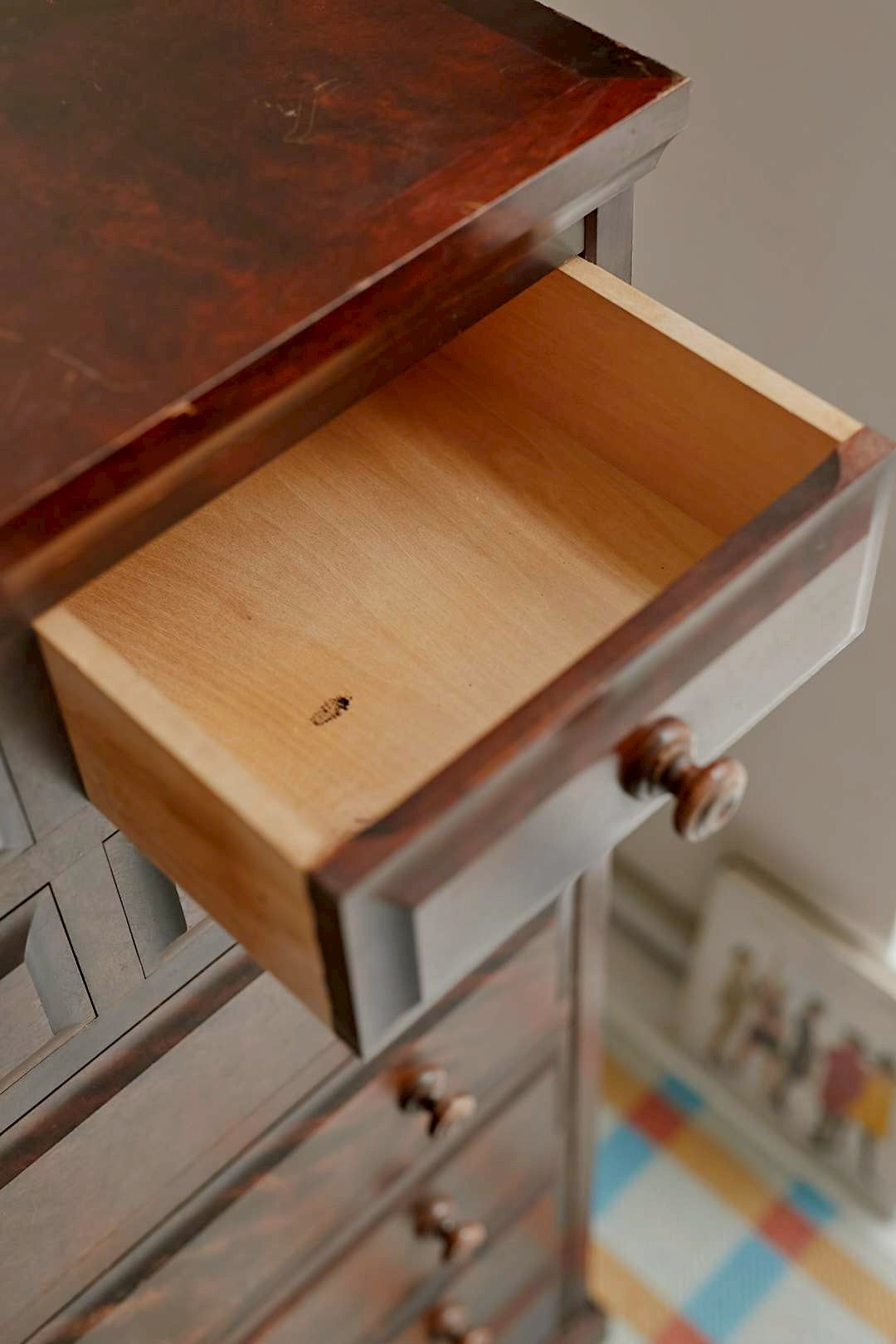 8Drawer Classic Chest