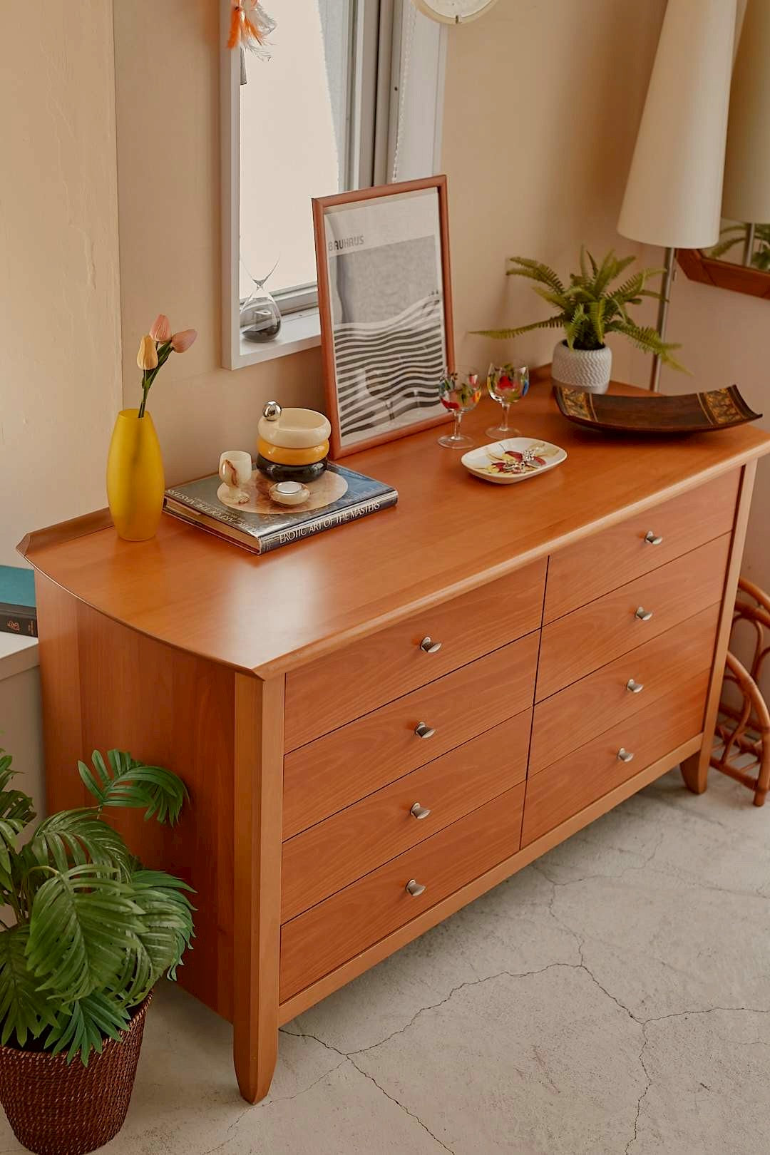 Italian Modern 8 Drawer Chest