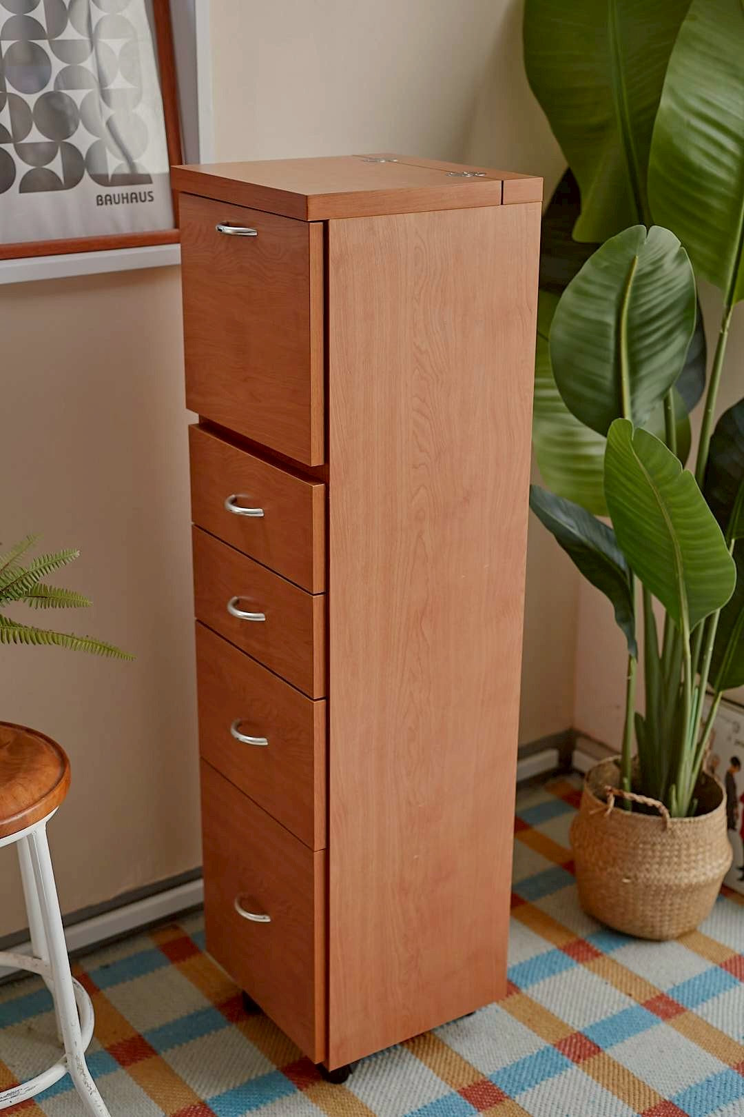 Mirror Cabin Makeup Chest