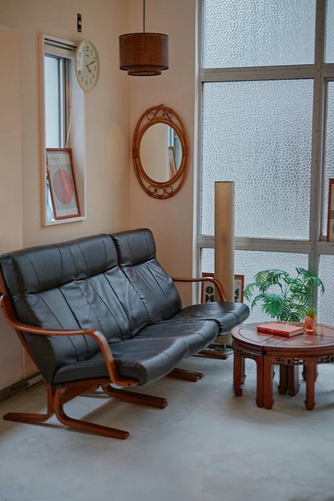 冨士ファニチアCurve Wood Leather Sofa