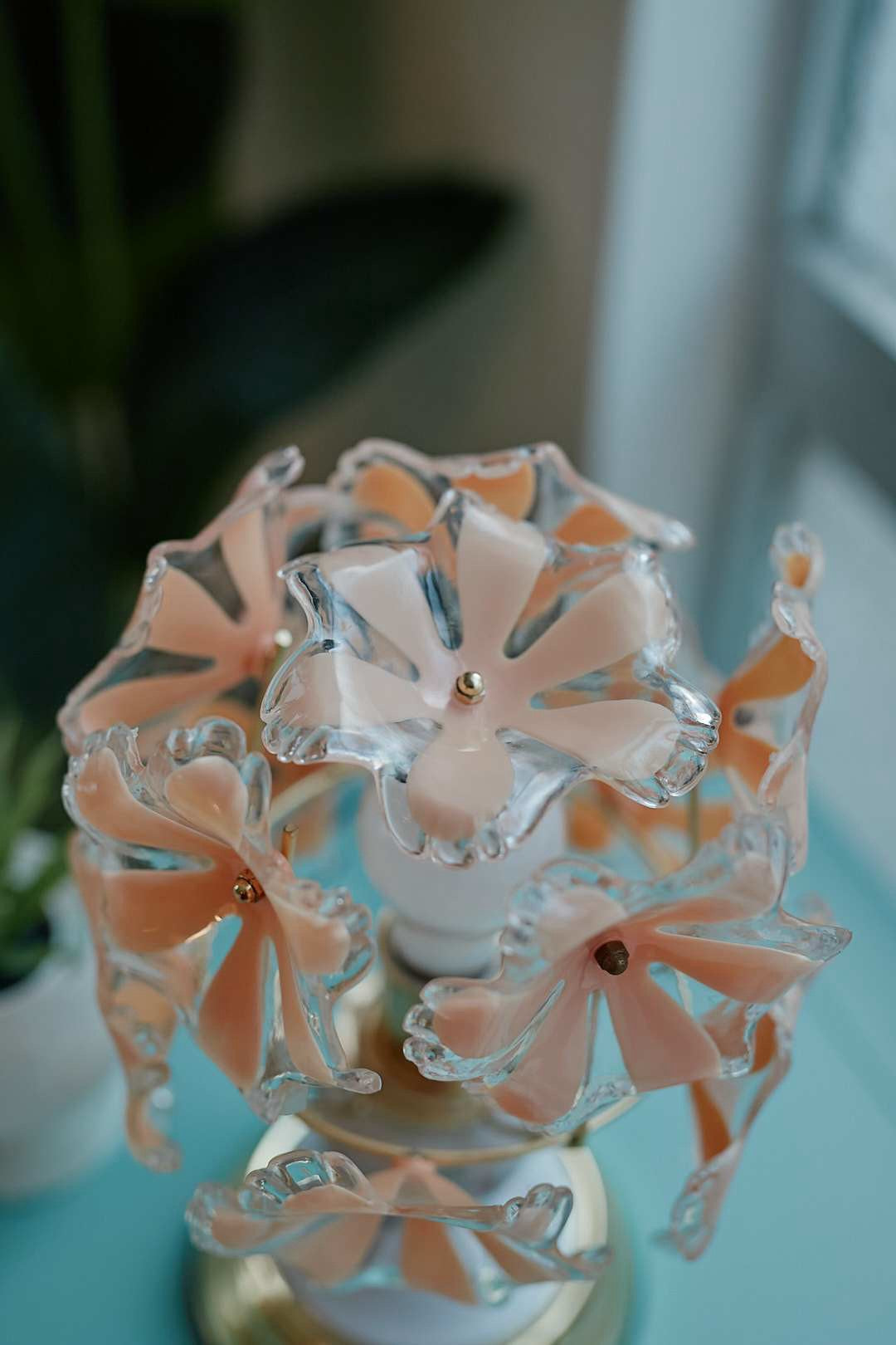 Peach Flower Touch Lamp