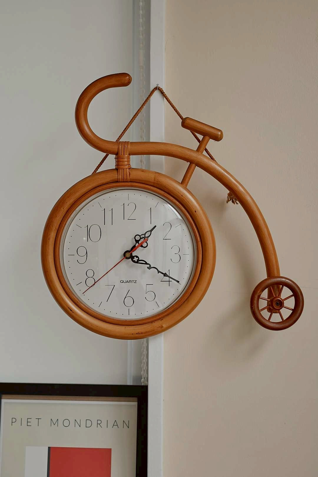 Rattan Bicycle Clock