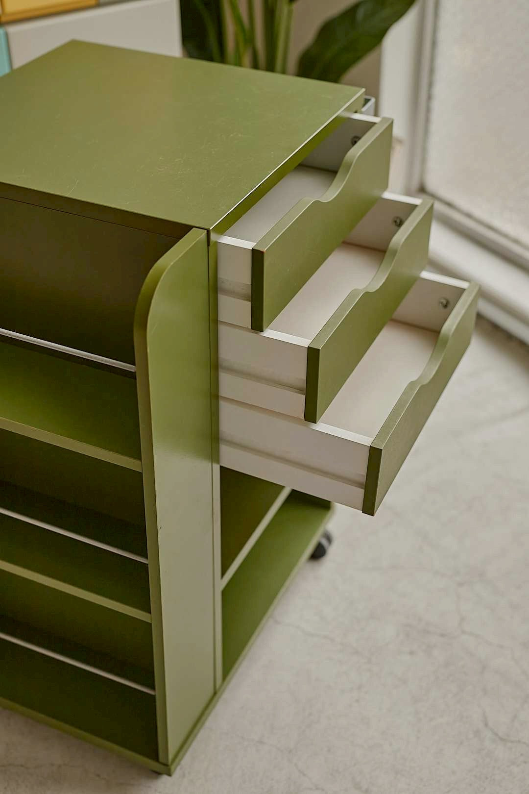 Olive Storage Wagon