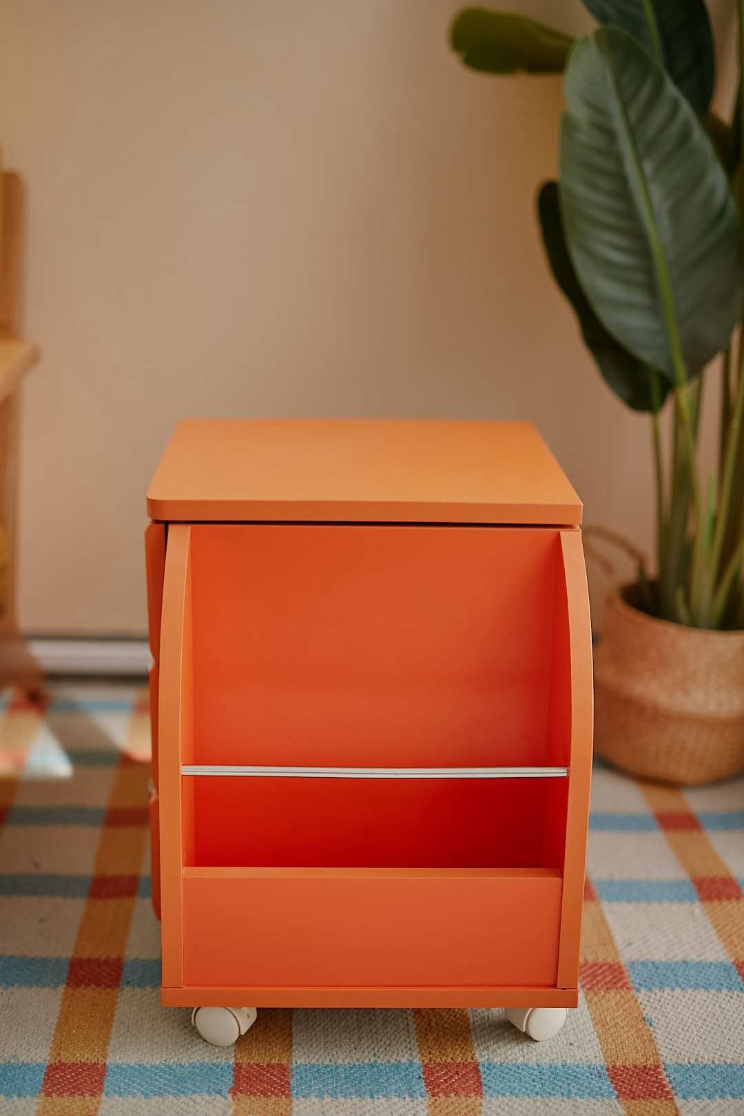 Orange Round Side Wagon