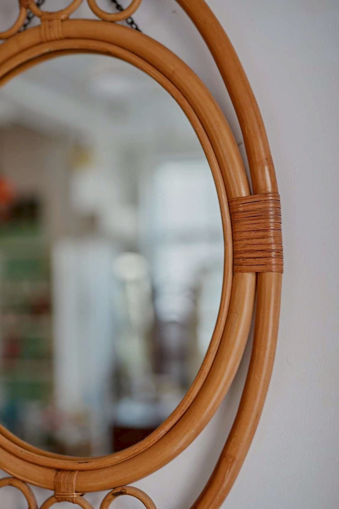 Rattan oval mirror