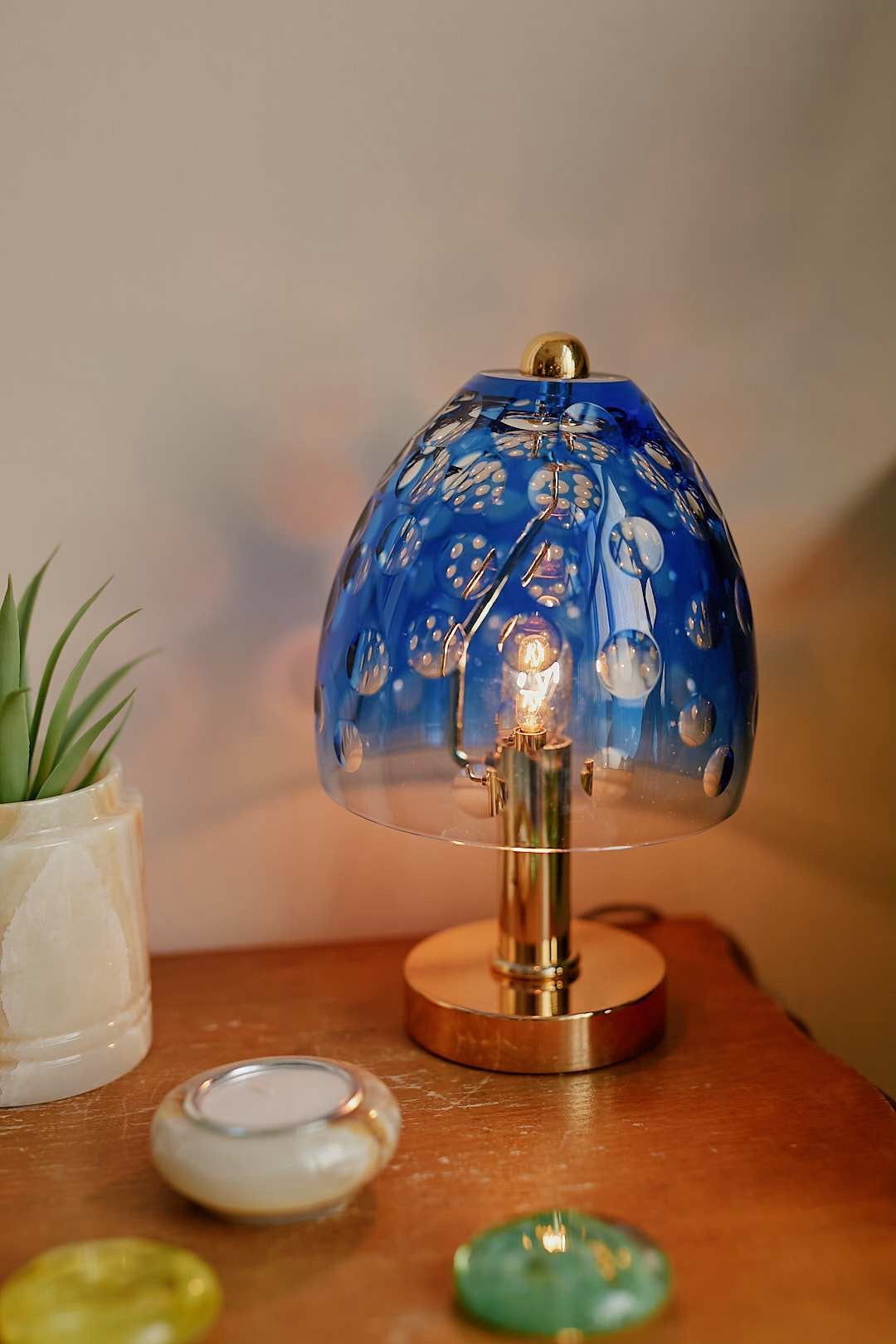 HOYA Crystal Blue Dot Lamp