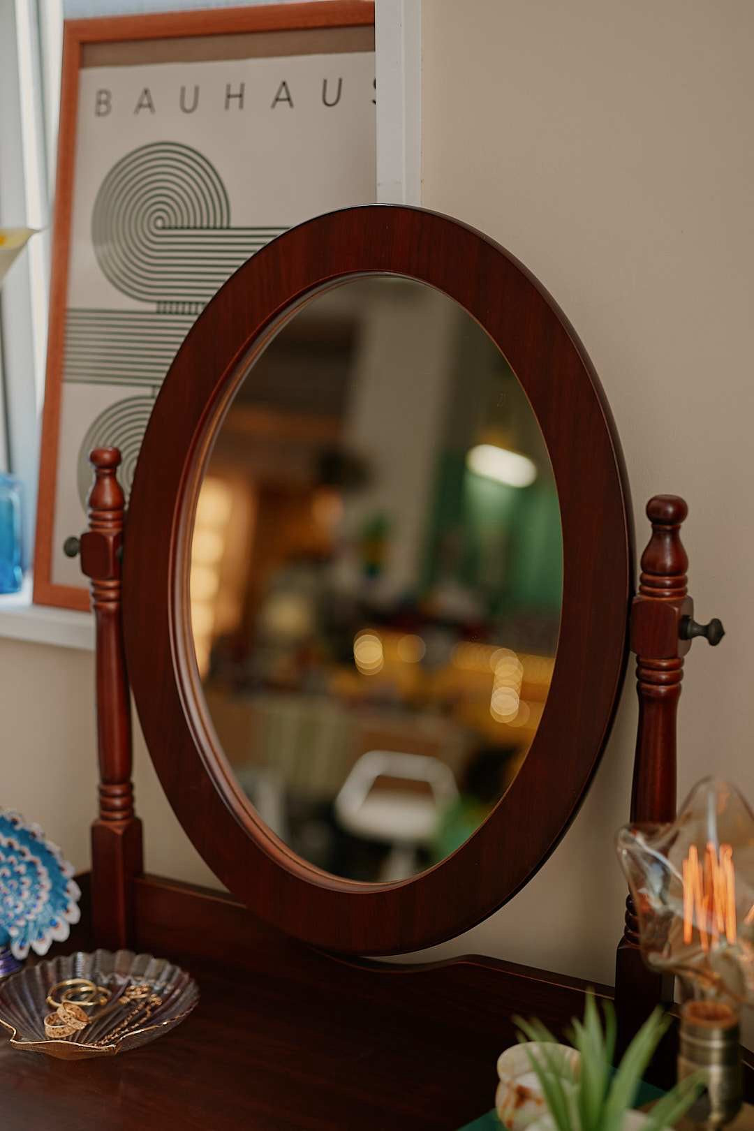 Classical Oval Dresser