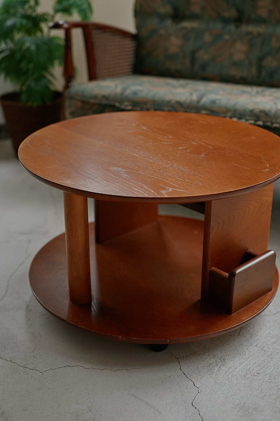 Round Wood Stage Table