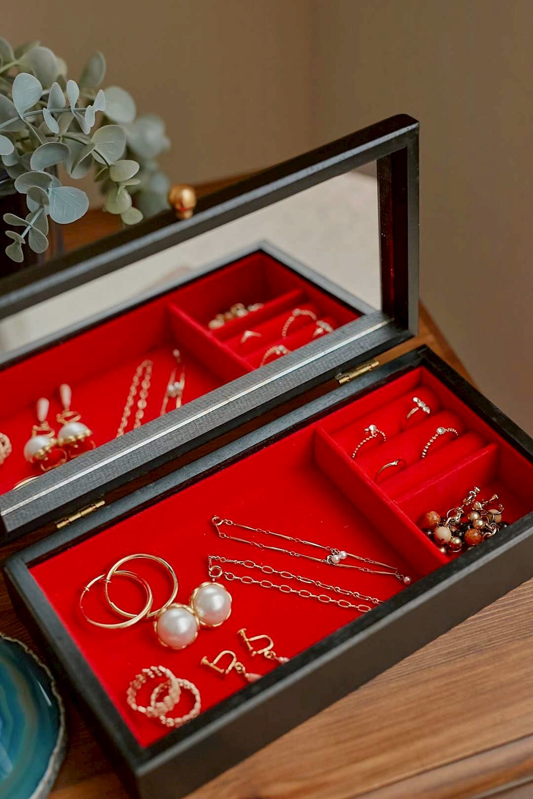 Black Mirage Jewelry Box