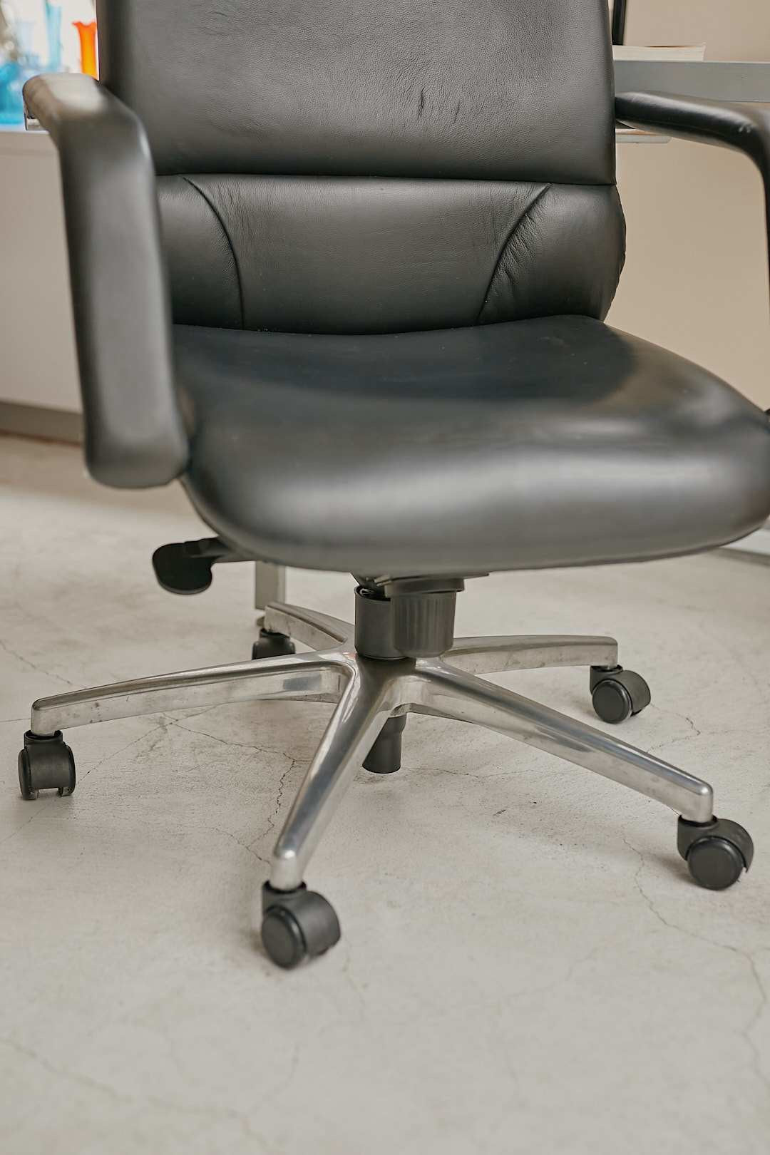 KOKUYO Executive Work Chair