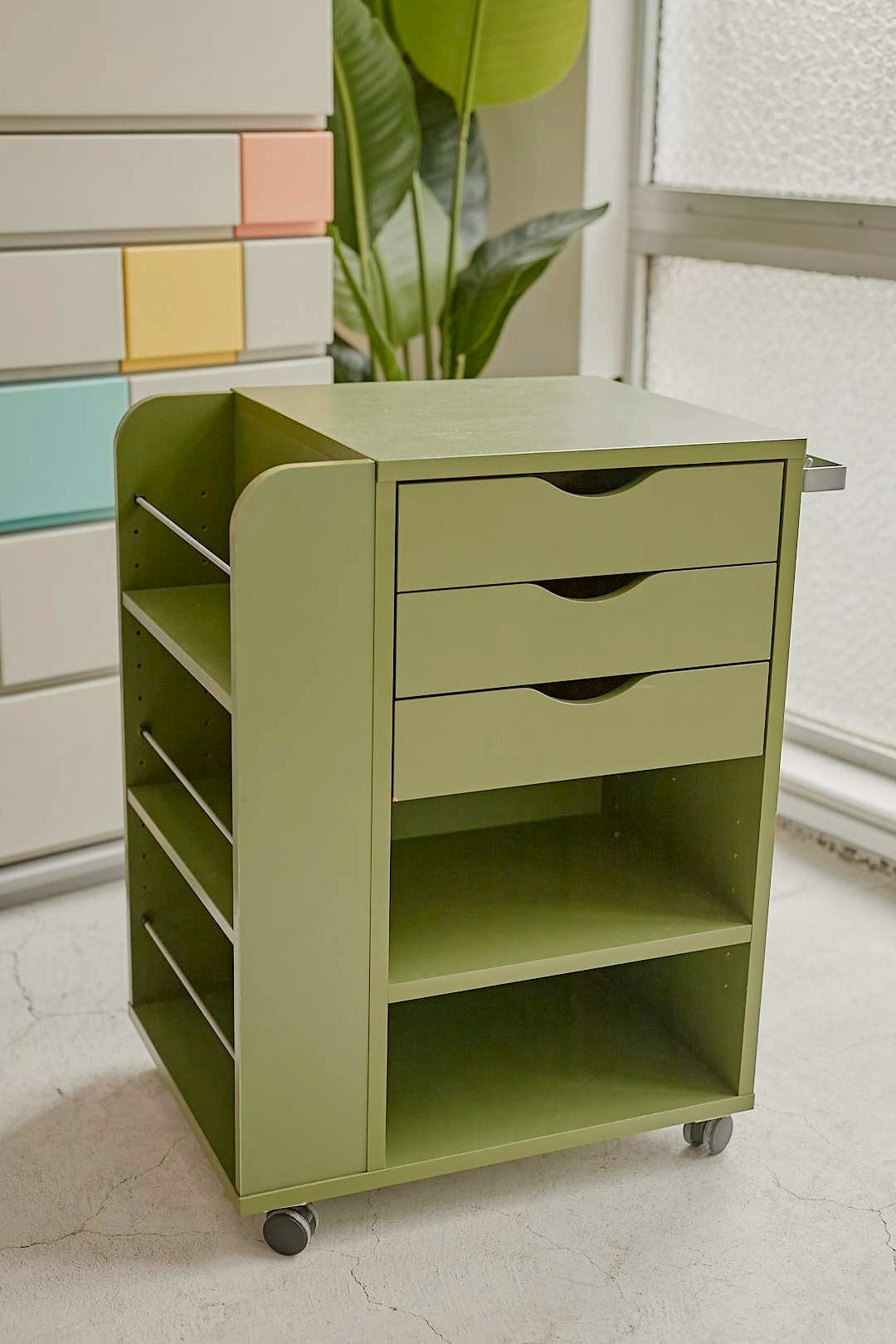 Olive Storage Wagon