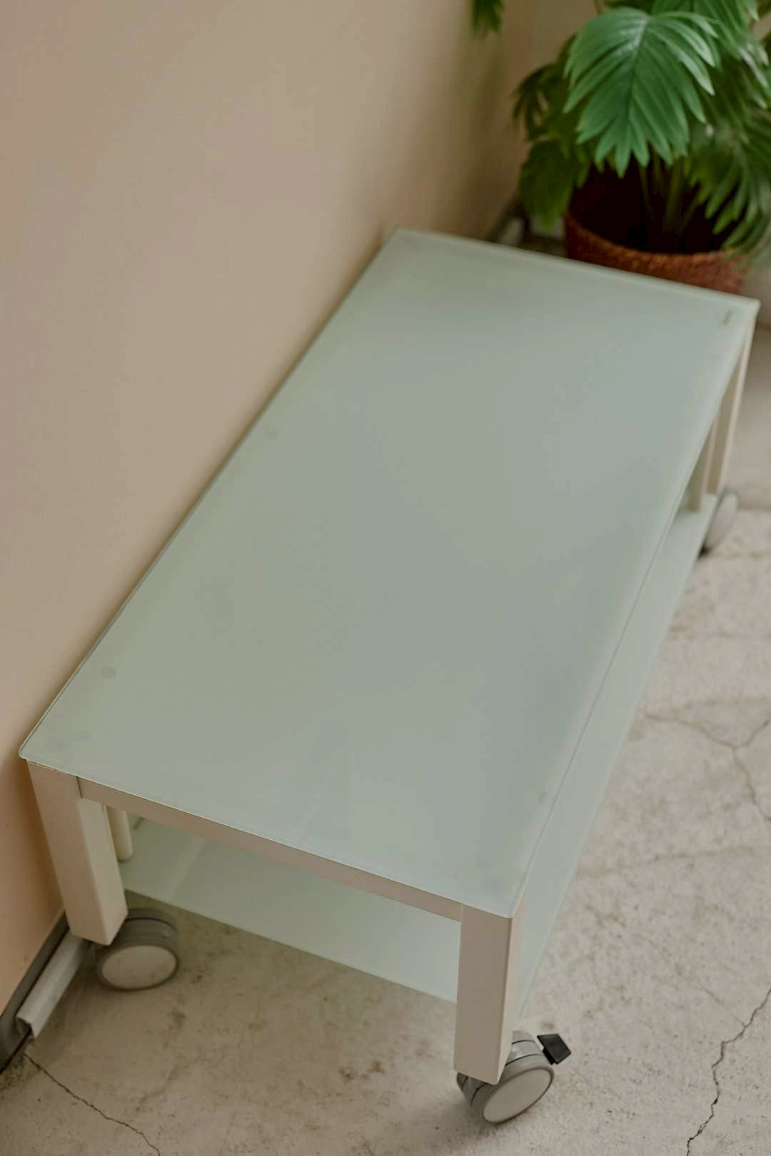 White glass tier lowboard