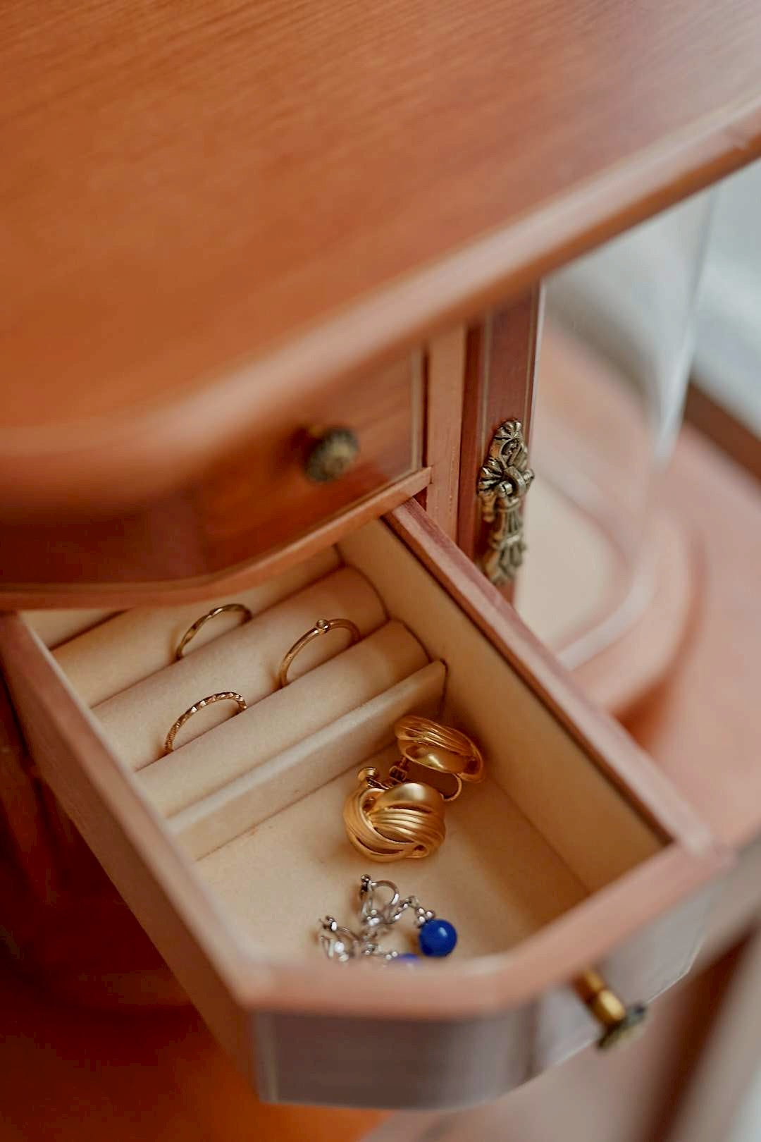 Wood jewelry cabinet