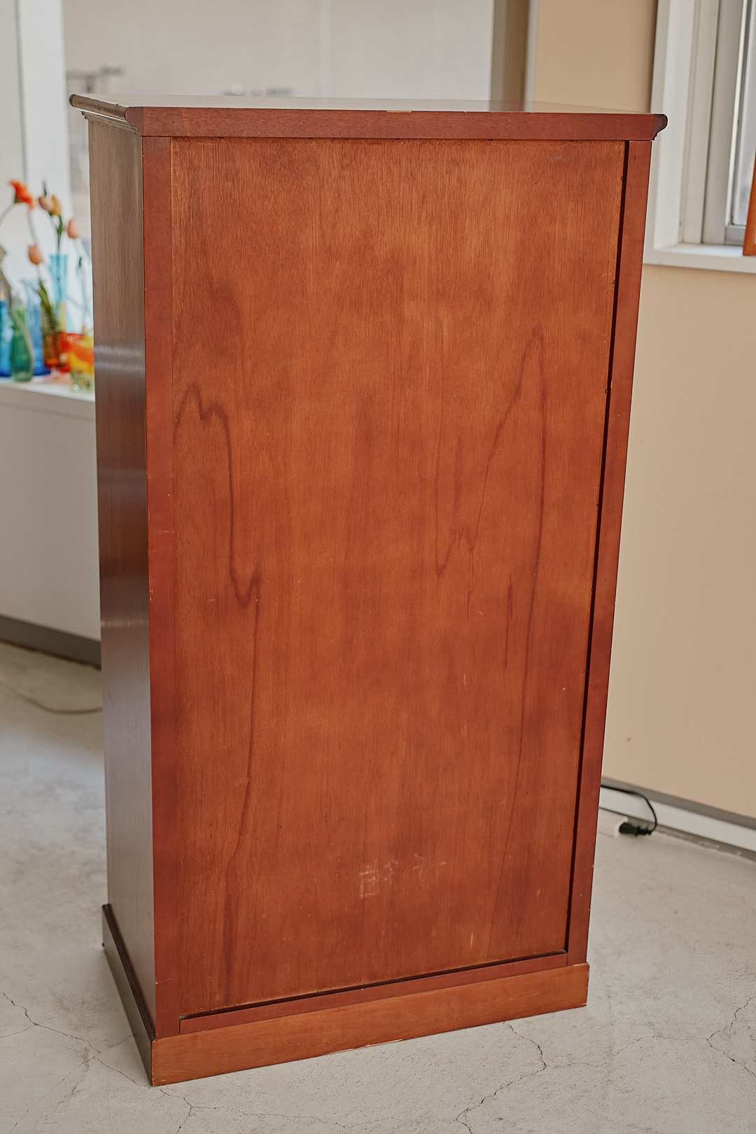 Classic Louver Book Cabinet