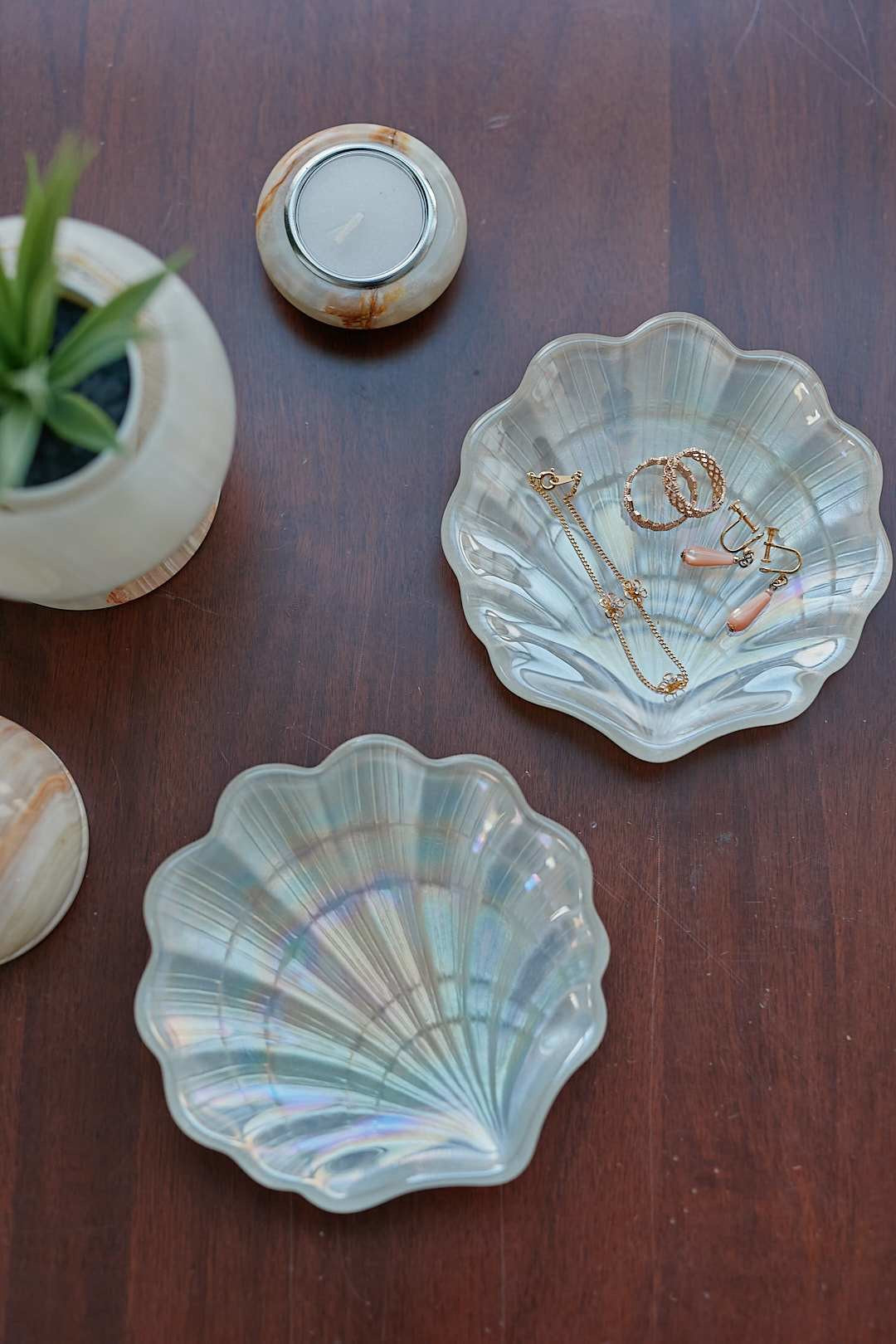 Aurora Shell Glass Tray