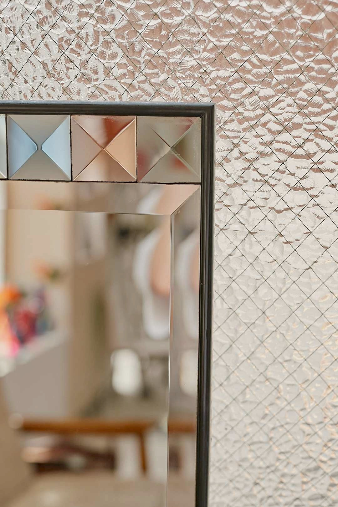 Prismatic Mosaic Mirror