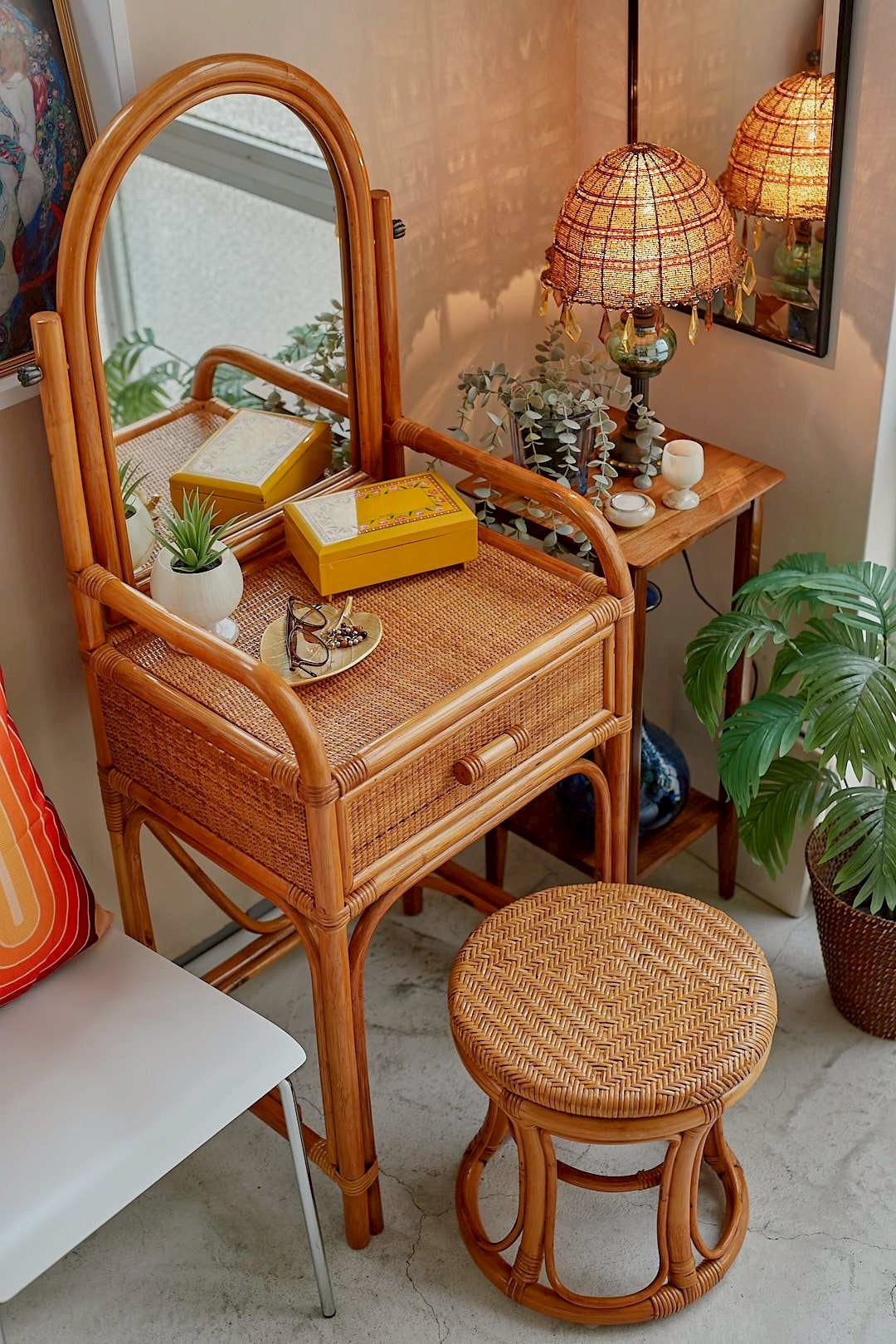 Rattan Arch Mirror Dresser Set