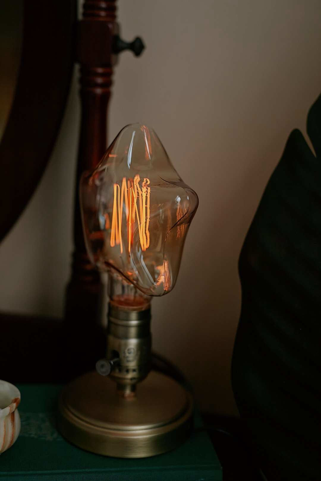 Star shaped edison lamp