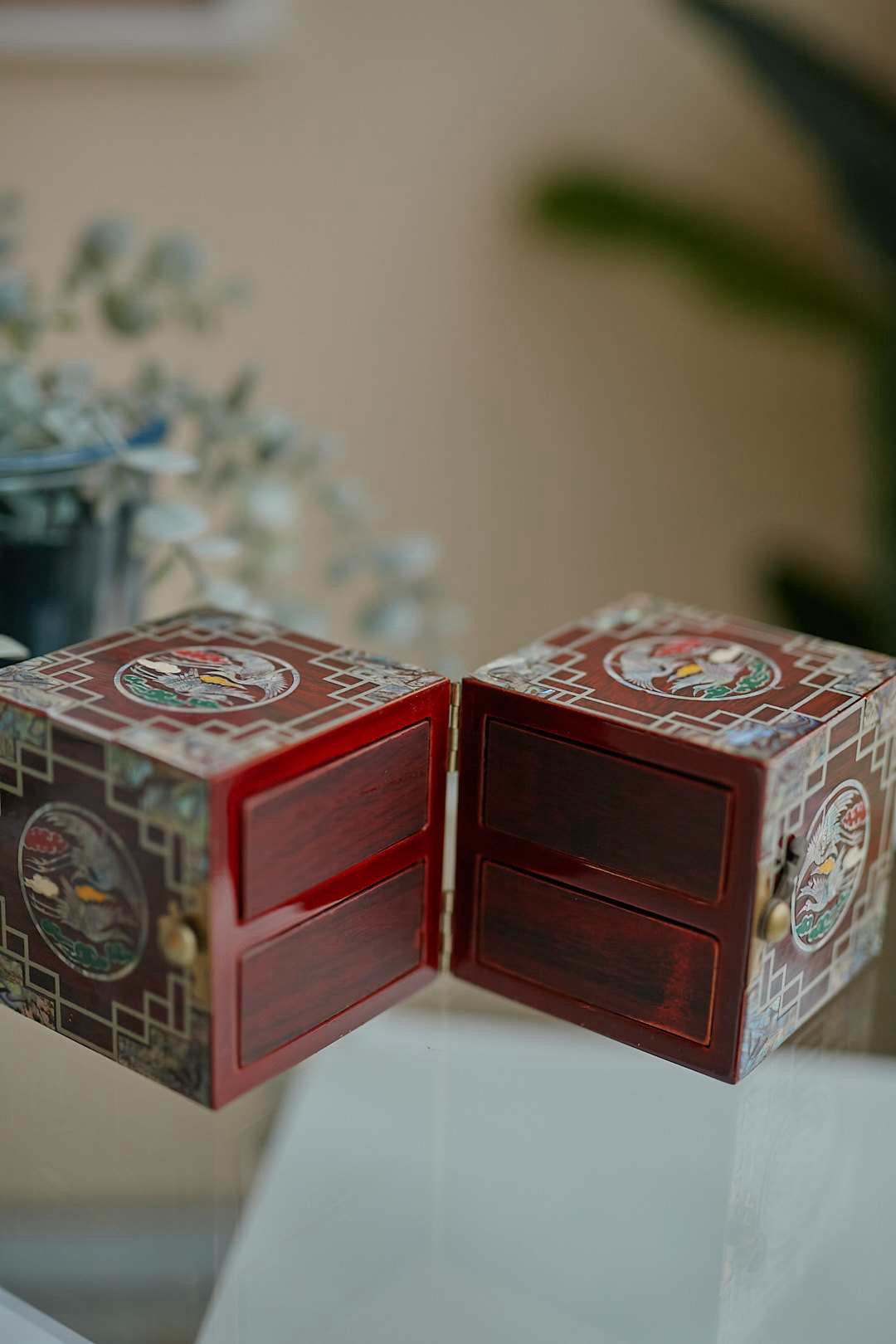 Raden Crane Jewelry Box