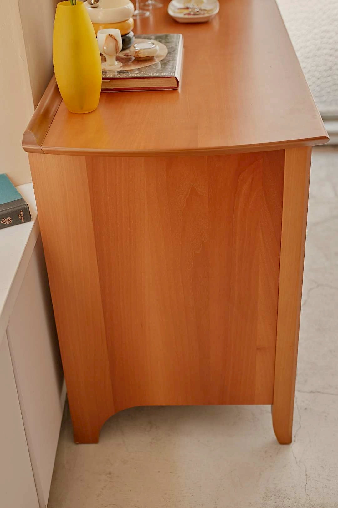 Italian Modern 8 Drawer Chest