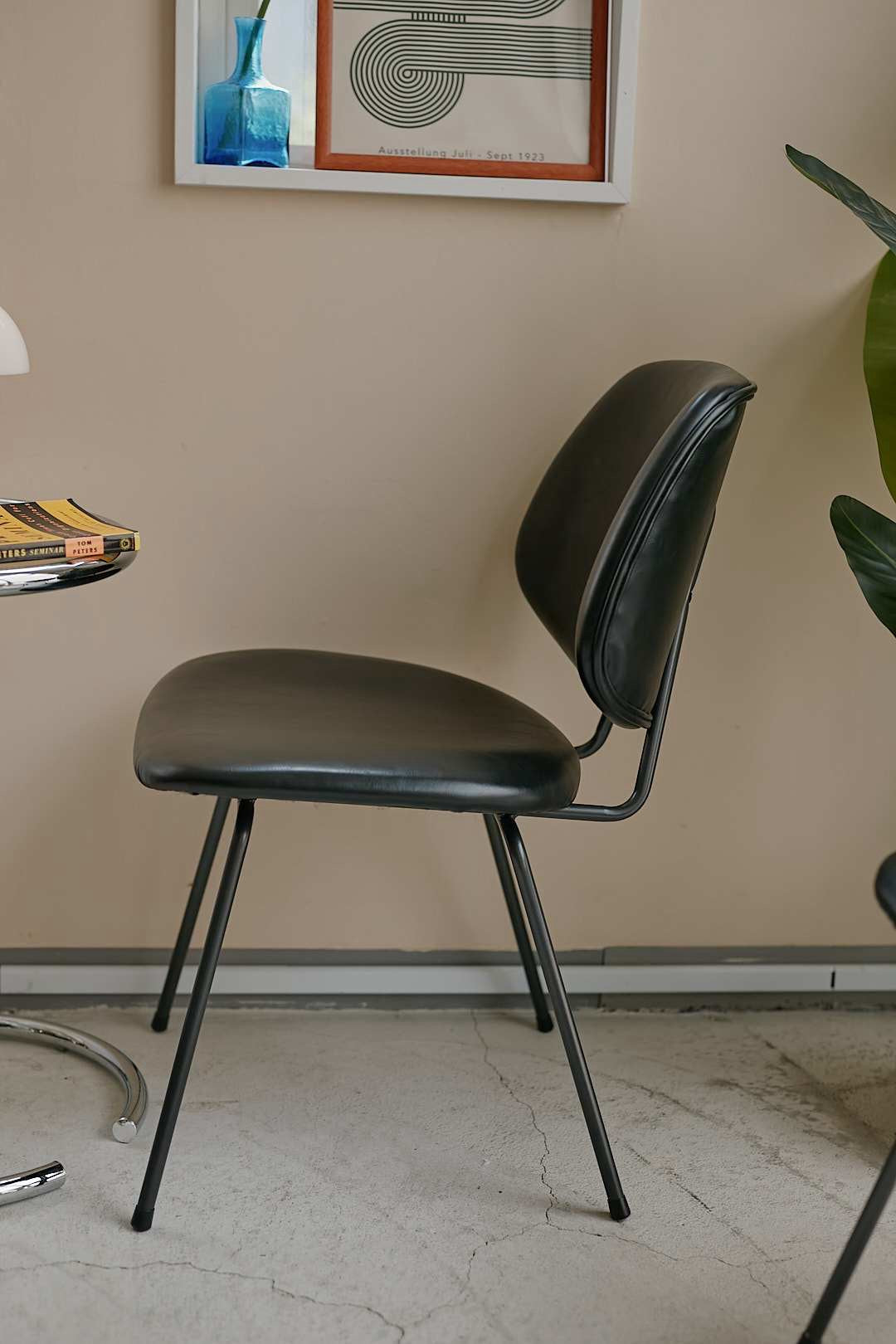 ABOCK CHAIR/black