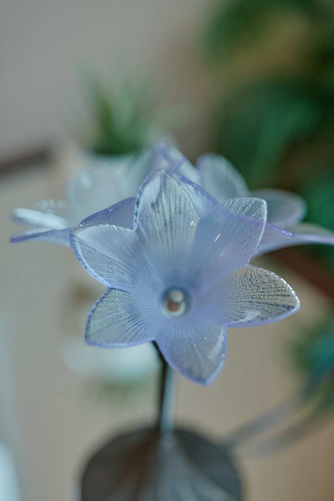 HOYA ブルーフラワーガラスランプ